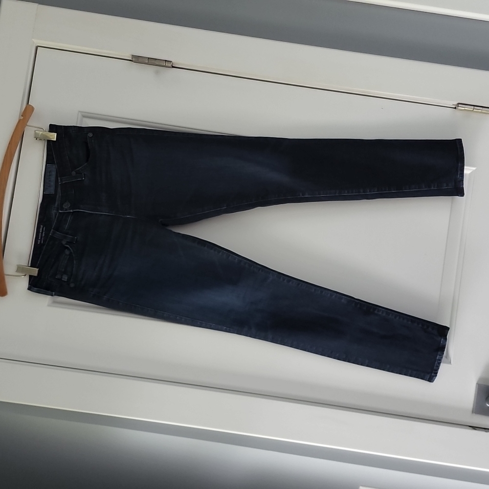 AG Adriano Goldschmied Middi Ankle Mid-rise jean!